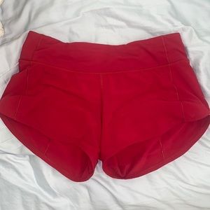 RED LULULEMON SPEED UP SHORTS